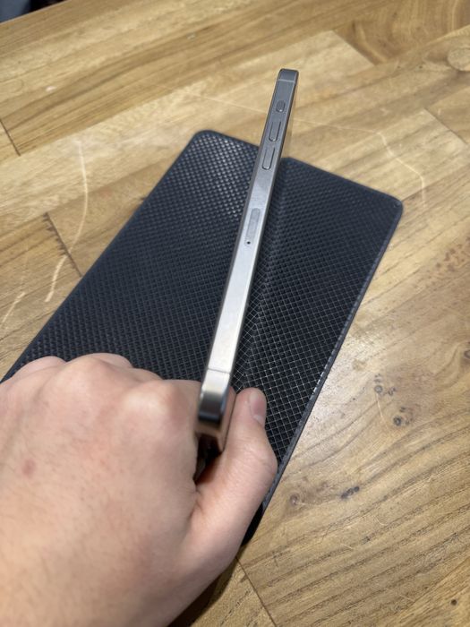 Iphone 15 pro max . 1 тб 89%