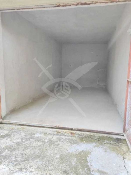 Продава се Етаж от къща в Свети Влас - 235 кв.м за 852 €/кв.м - Снимка #11