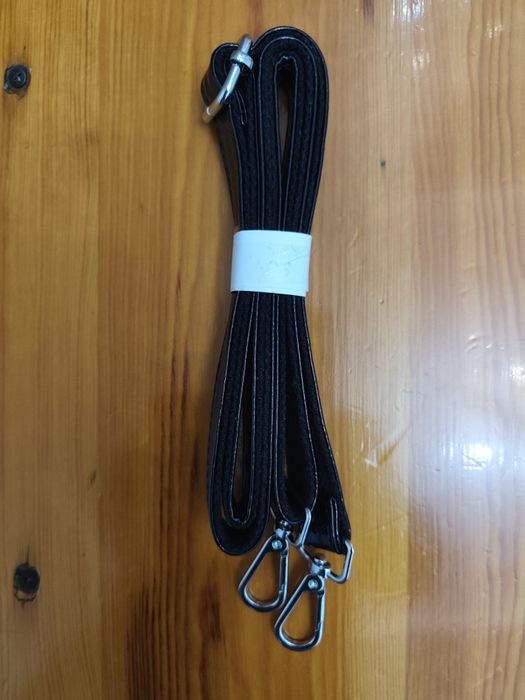 Продаётся женская сумка .