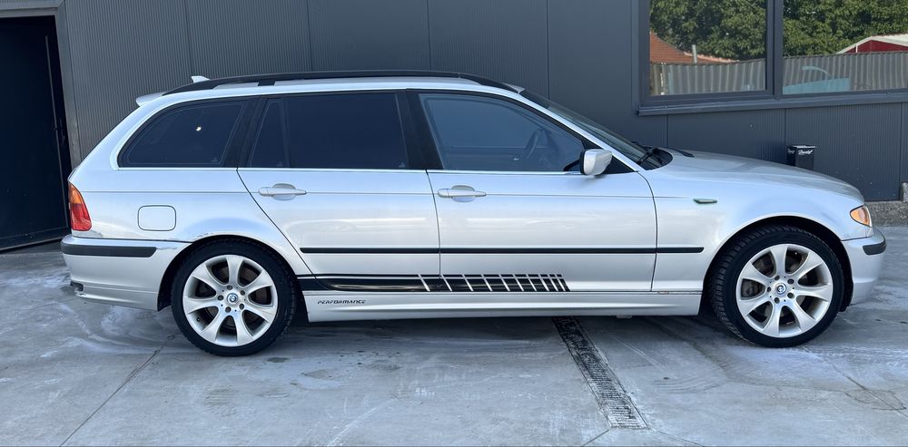 BMW E46 Touring 330XI  НА ЧАСТИ