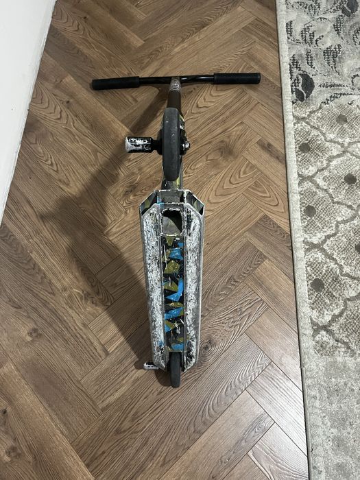 Трюкавой самокат