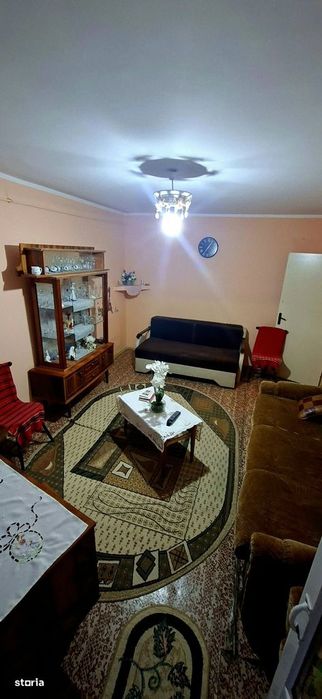 2 camere Prundu , Decomandat / LIBER , finisaje clasice