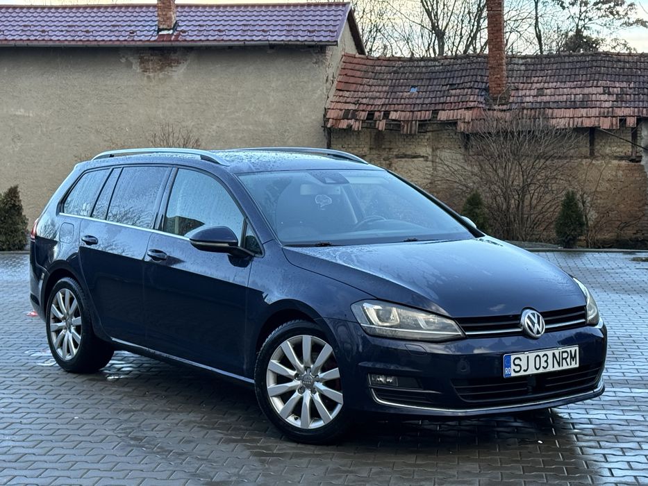 Volkswagen golf 7 2.0tdi Dsg panoramic piele navi camera masaj —full—