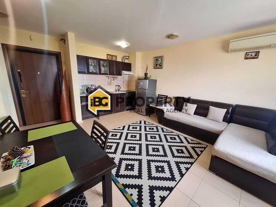 Продава се Двустаен апартамент в Бяла - 70 кв.м за 547 €/кв.м - Снимка #1