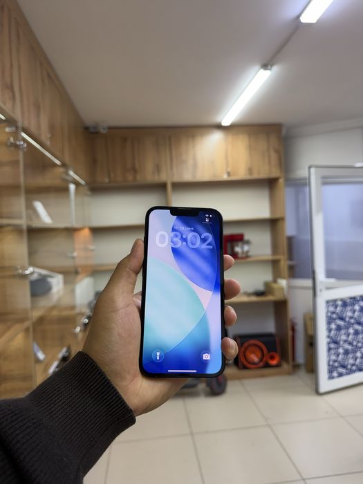 iPhone 14 256гб акб 76%