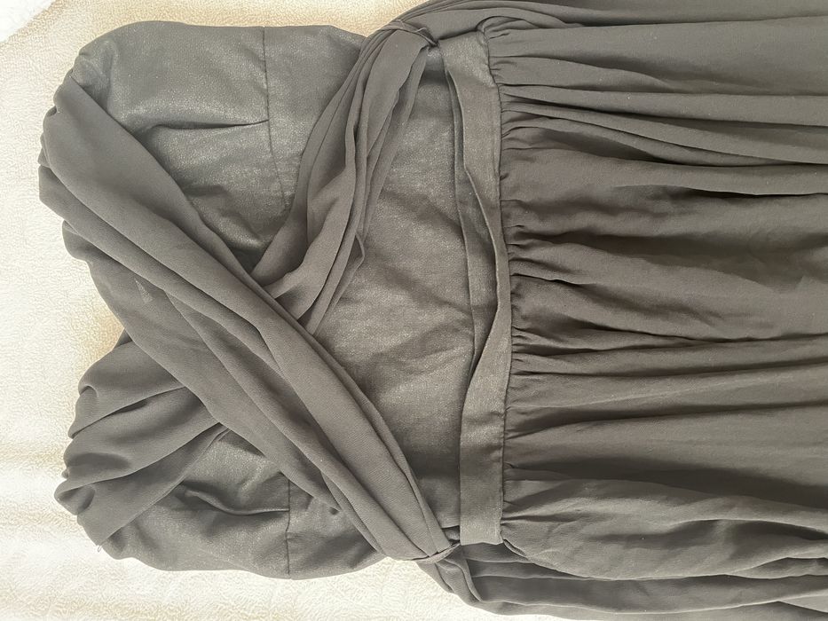 Дълга черна рокля с бюстие (бална)