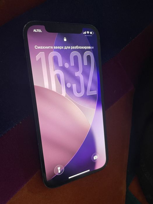 Продам iPhone 12 128 gb