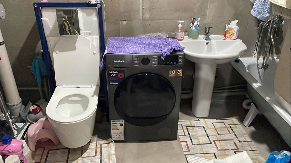 Раковина стоячая. Продается в отличном состояний