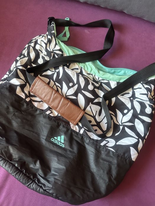 Спортна чанта Адидас, оригинална
