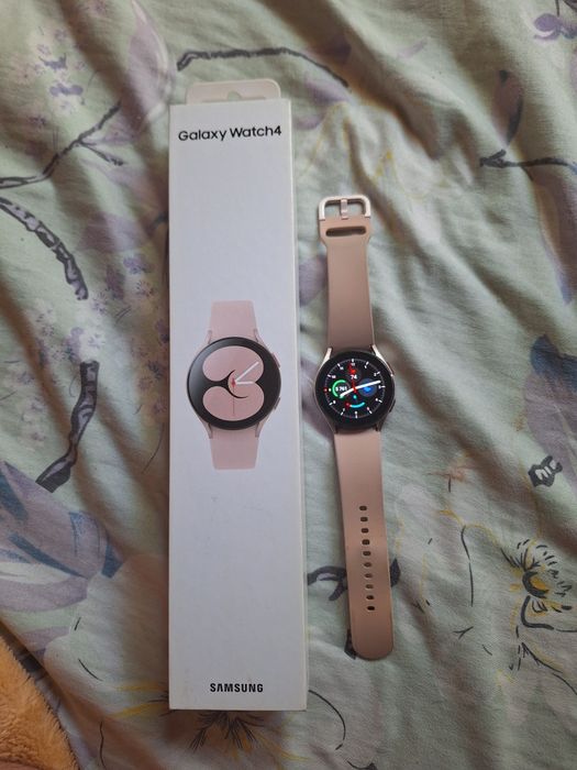 Продаю Galaxy watch 4 и Galaxy Buds2 Pro