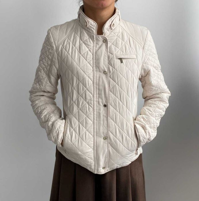 Белая куртка Zara