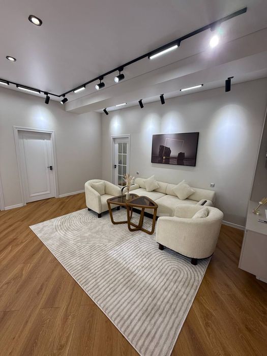 Продаётся квартира в новостройке на чиланзаре 5 квартол 3/4/9.