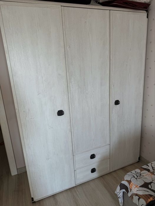 Продам мебель б/у