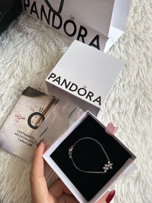 Гривна Pandora