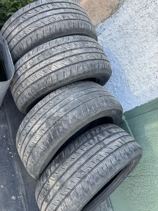 Шины летние Dunlop Grandtrek