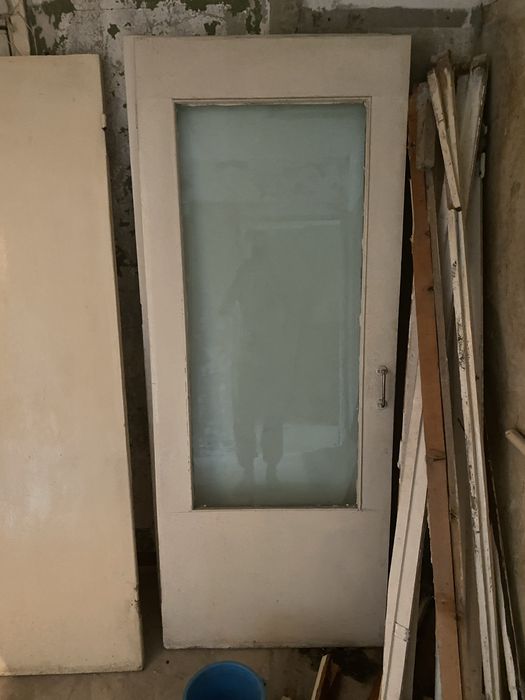 Старые двери межкомнатные
