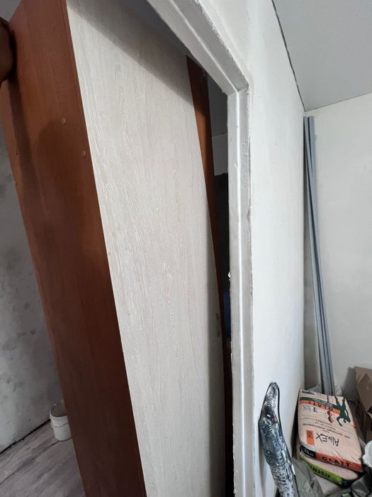 Шкаф в прихожую! Самовывоз!