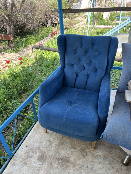 Диван кресло.