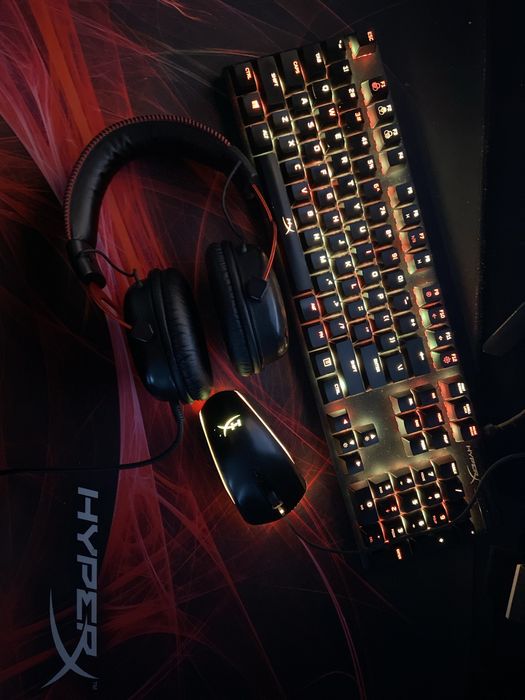 Набор девайсов от HyperX