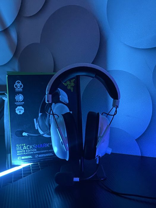 Продам Razer Blackshark v2 X