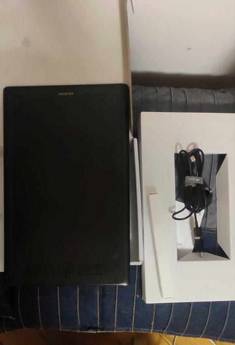 Нов графичен таблет Huion Inspiroy