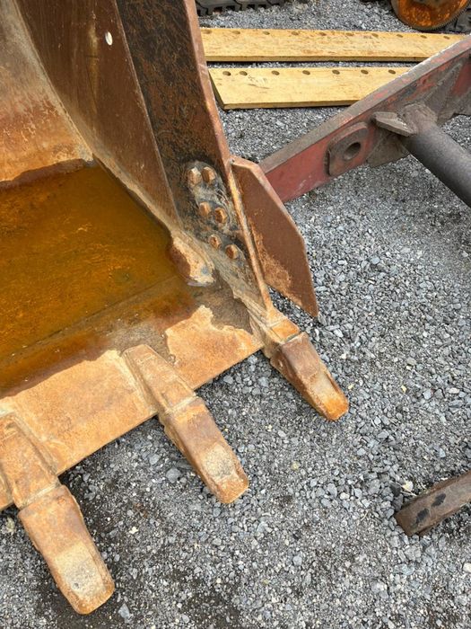 Ковш на экскаватор 1.5 куба