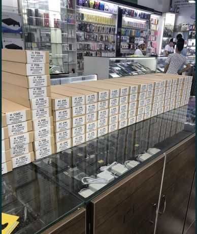 Аккумуляторные батареи на ноутбук. АКБ, батарейки. Доставка, установка