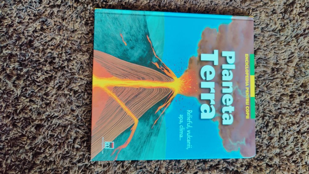 Planeta Terra,  Iubirea între joc si realitate