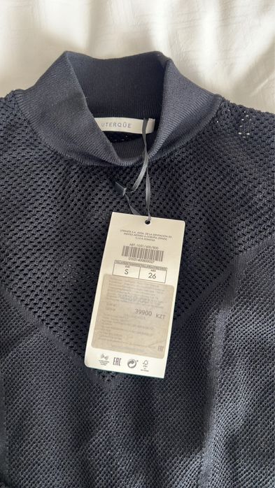 Продам новый свитер uterque