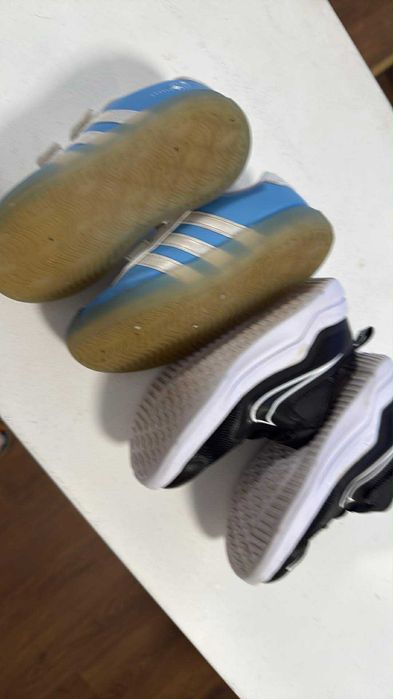 Nike, Adidas за дете