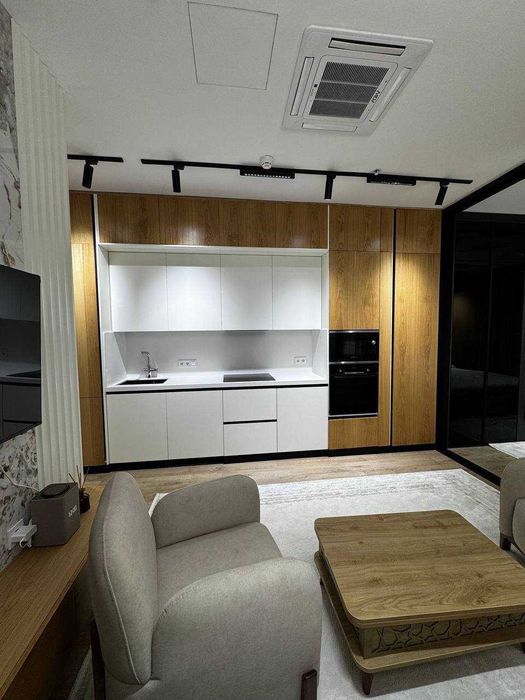 Срочно сдается 2х ком жк Comfort House ор-р mega planet новая !!