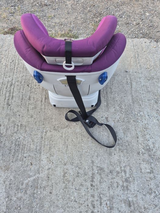 Vand scaun auto pentru copil