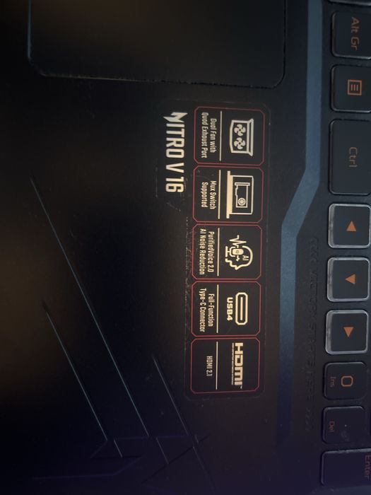 Leptop Acer Nitro 16