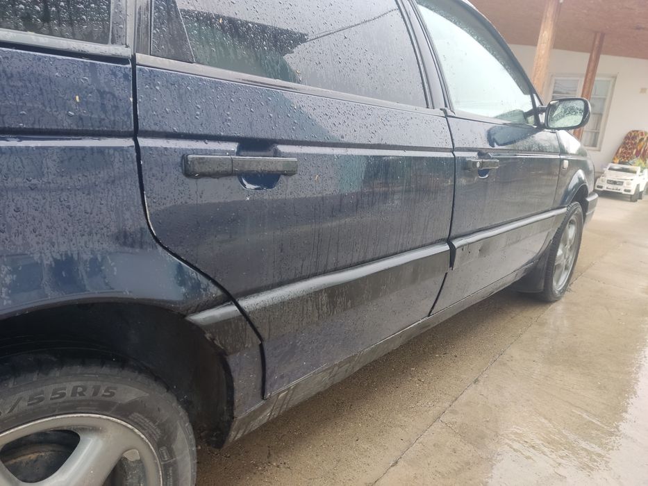 На ходу Passat БУ 1992 , 1.8