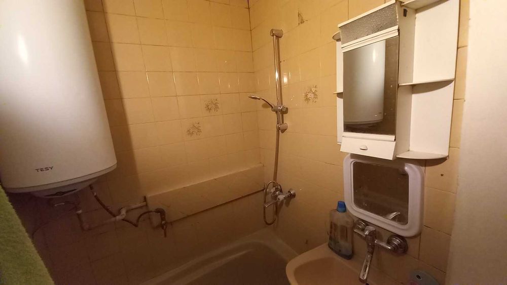 Продава се Двустаен апартамент в Разград, Орел - 59 кв.м за 1280 €/кв.м - Снимка #5