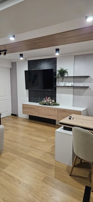 Mobilă la comandă DTS