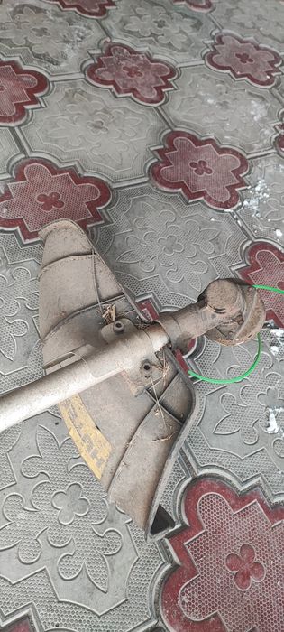 КОСИЛКА бензиновая [дёшево] б/у