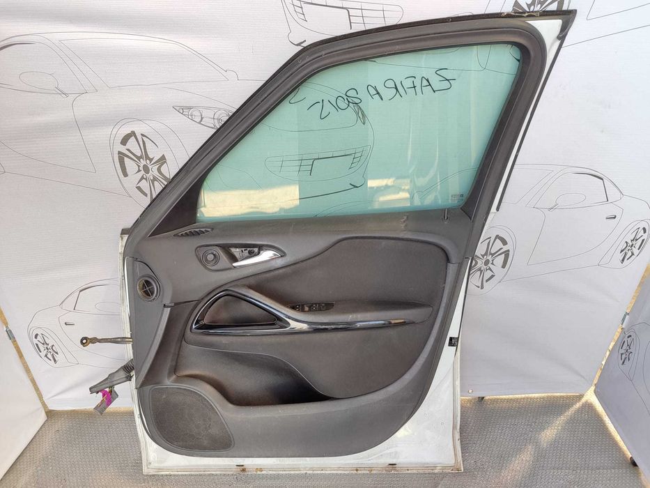 Usa Fata Dreapta Opel Zafira C Minivan 2011–2019 / Cod OEM 98 118935 80 (11G)