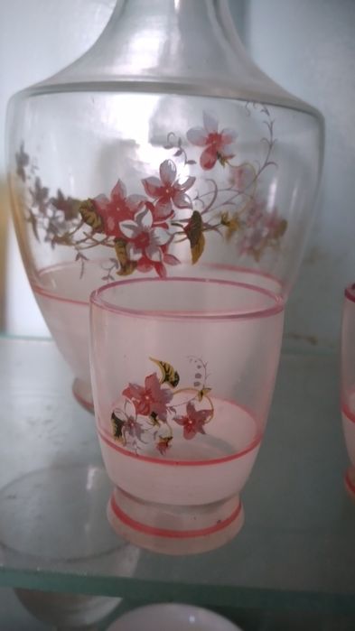 Ретро стъклен сервиз за ракия и единични стъклени чашки