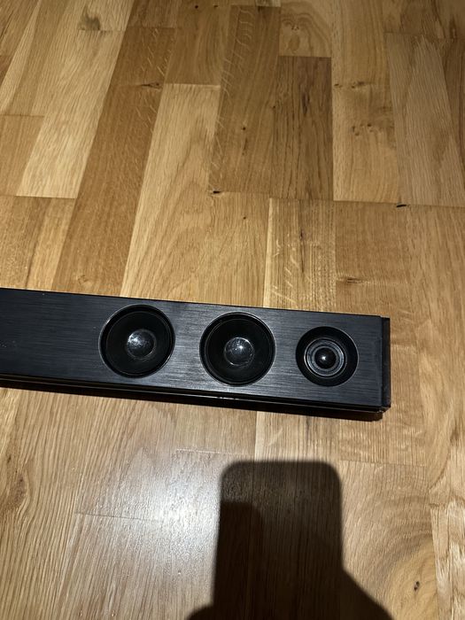 Vand boxa LG folosita