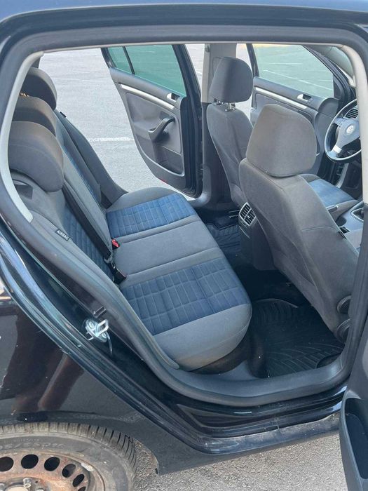 Volkswagen Golf 5 2007 – 1.4 Benzina