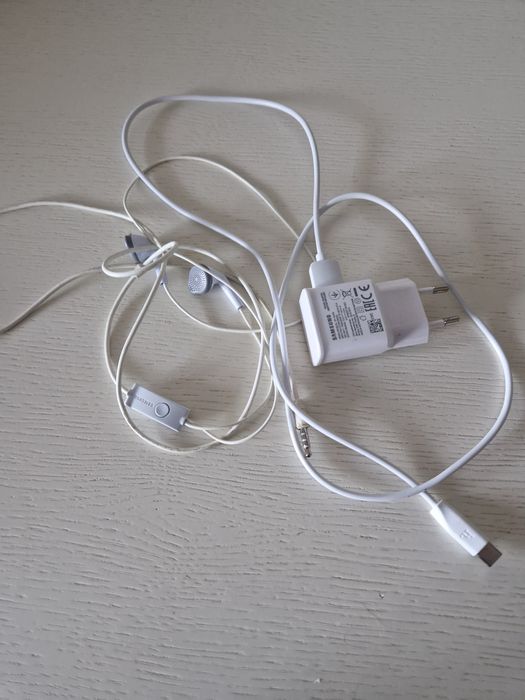 Продам телефон  недорого