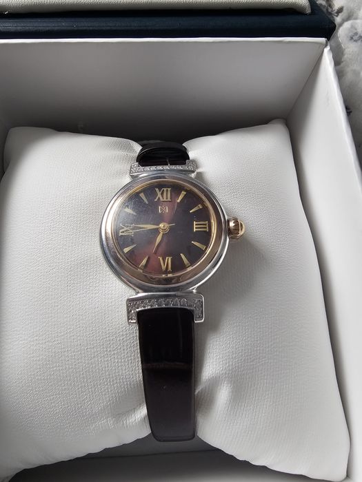 Продам женские часы NIKA