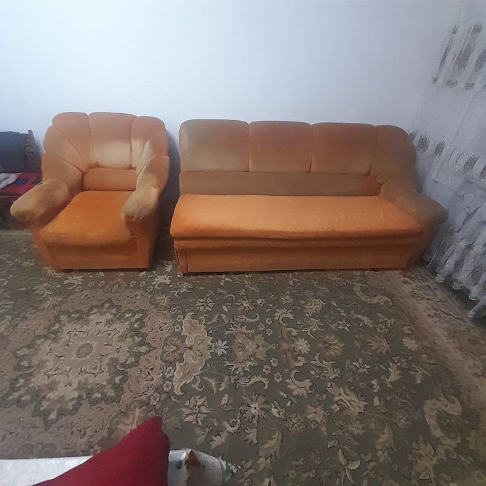 Отдам диван даром