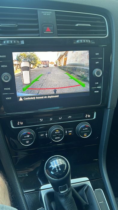 Vând Volkswagen Golf 7