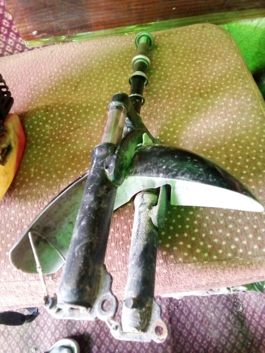 Продам электроскутер  запчасти