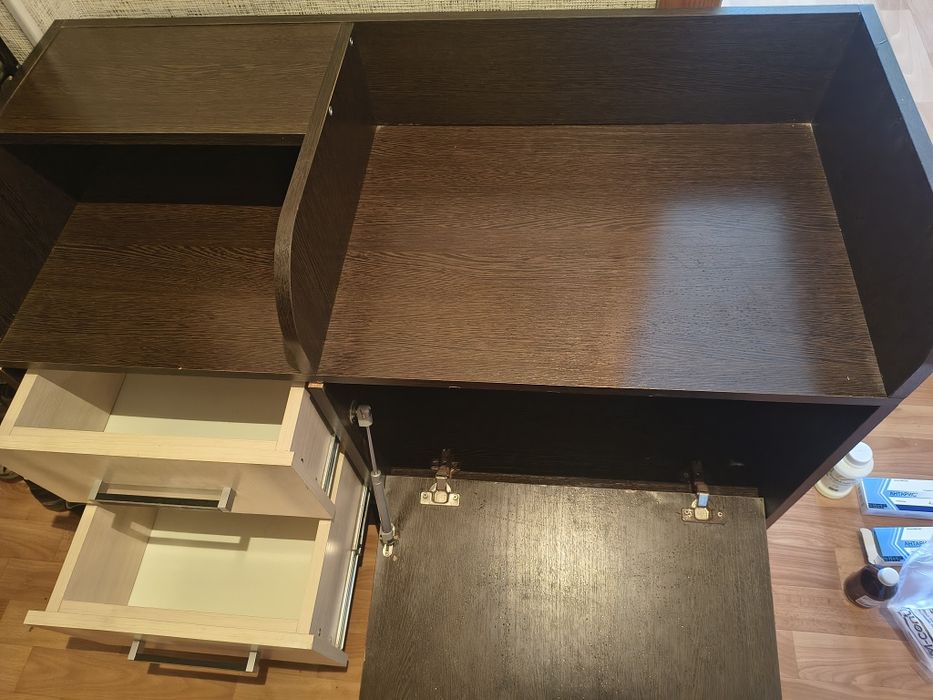 Отдам даром тумбу