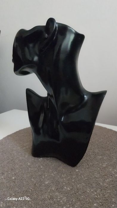 Decoratiune din ceramic