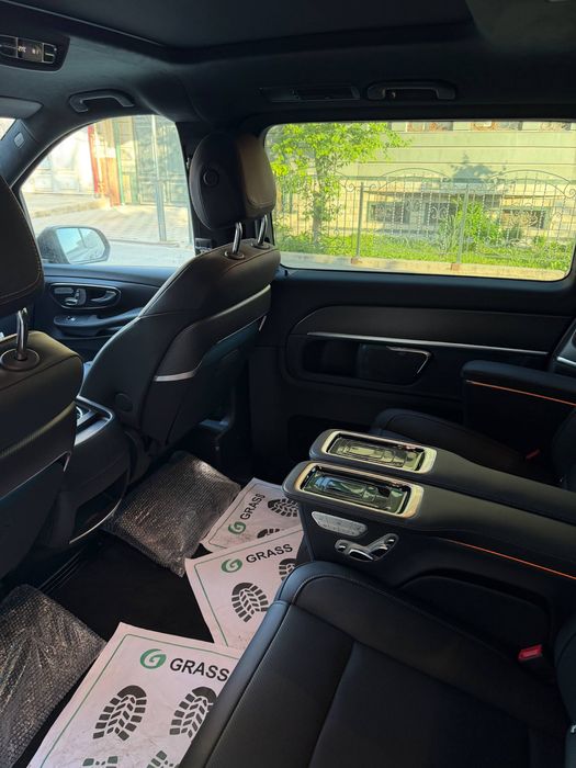 Mersedenz benz v 250 sotiladi