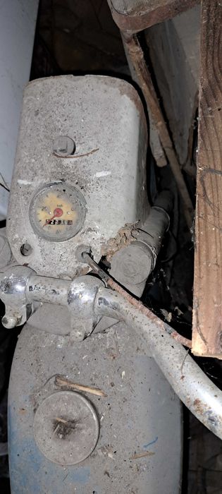 Продавам мотор Балкан 50